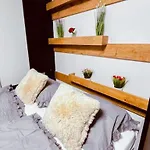 Apartment Moderny S Parkovanim