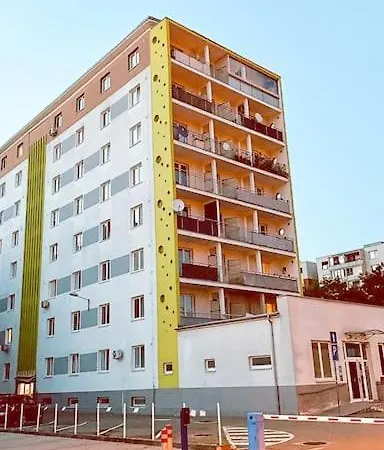 Moderny S Parkovanim * Bratislava