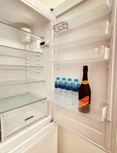 Moderny S Parkovanim Apartament