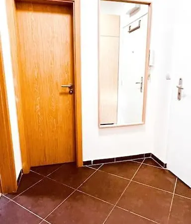 Moderny S Parkovanim